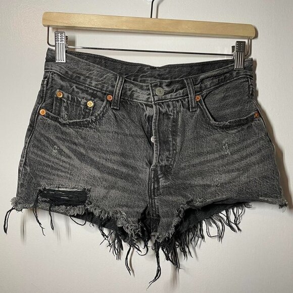Levi’s 501 Undone Hem Shorts size 25 - Picture 4 of 6